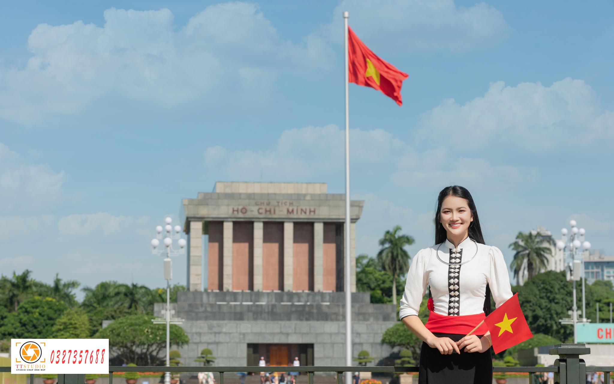 Ảnh check in Lăng Bác